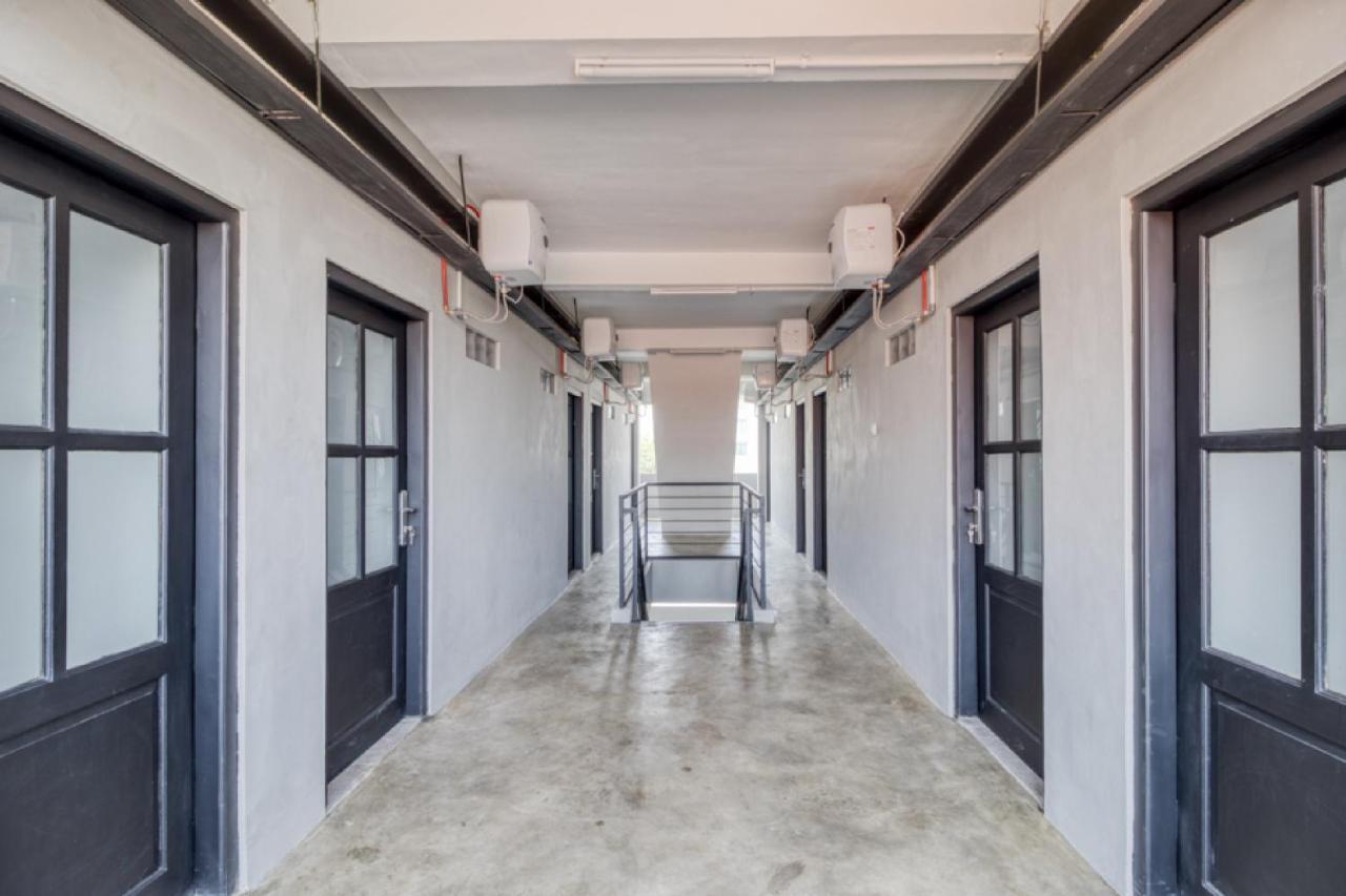 Reddoorz Syariah Near Galeria Mall Jogjacarta Exterior foto