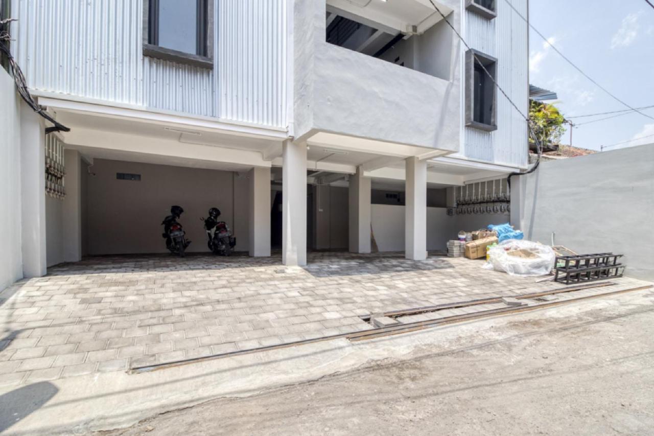 Reddoorz Syariah Near Galeria Mall Jogjacarta Exterior foto